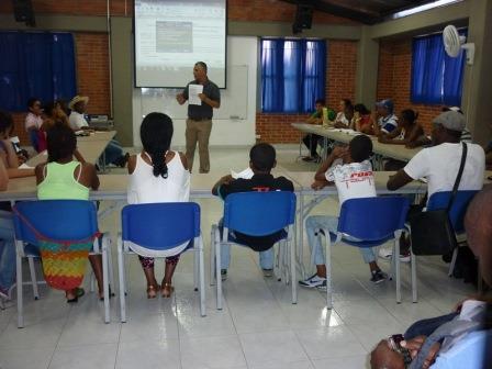 M�s de 200 j�venes del oriente de Cali trabajan en unidades productivas para generar ingresos