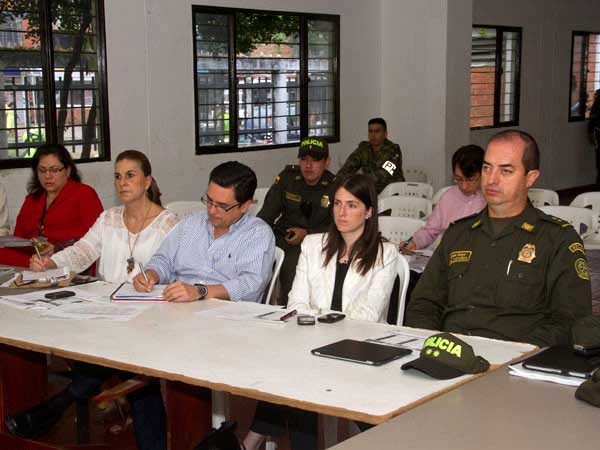 Cali busca adquirir m�s c�maras y fortalecer el parque automotor de la Polic�a