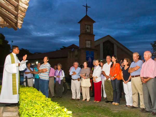 Noche de perd�n y de reconciliaci�n, durante conmemoraci�n del secuestro en La Mar�a