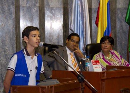 La Secretar�a de Educaci�n certific� a 800 estudiantes como mediadores en conflicto escolar