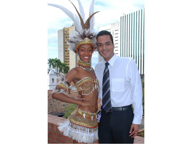 Joven cale�a del Distrito de Aguablanca representar� a la ciudad en certamen nacional de la belleza afrodescendiente