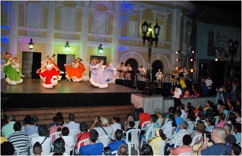 Con �xito, se  clausur�  Encuentro de Danzas Folcl�ricas