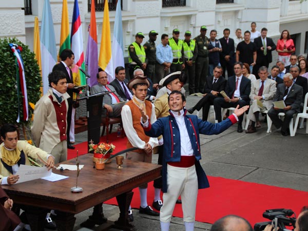 Con una obra de teatro, se recre� la firma del acta de Independencia de Cali de hace 203 a�os