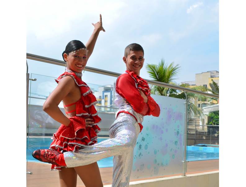Cinco hoteles de la ciudad inician fiestas de salsa en el  lobby