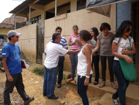 Lanzan proyecto que busca reducir la marginalidad y exclusi�n de las mujeres