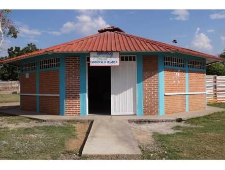 Habitantes del barrio Villablanca estrenan sede comunal