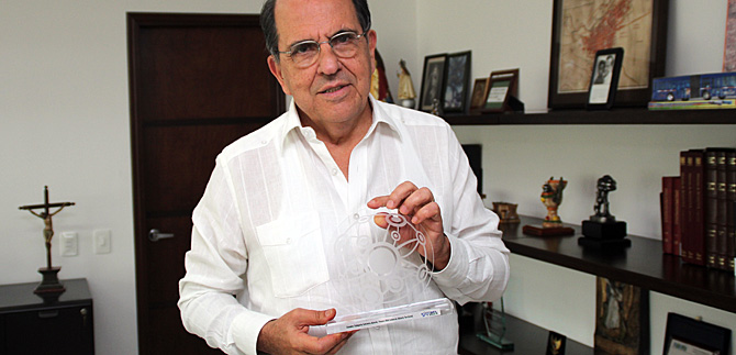 Premio a sitio web de la Alcald�a es por el esfuerzo para acercarse a los ciudadanos: alcalde Guerrero
