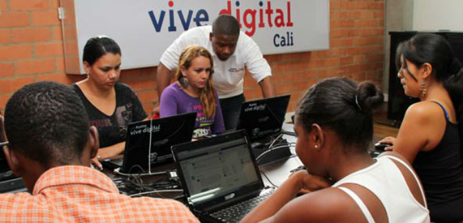 Cali aumenta acceso a tecnolog�as de la inform�tica con 7 nuevos puntos Vive Digital