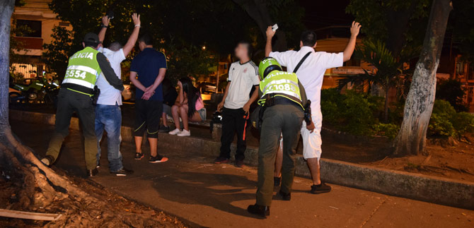 Gobierno y Polic�a recuperan espacios en las comunas de Cali