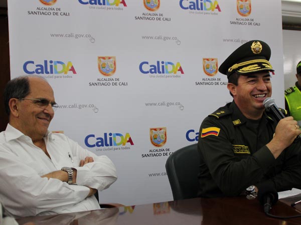 El general Fabio Casta�eda contin�a al frente de la Polic�a Metropolitana de Cali