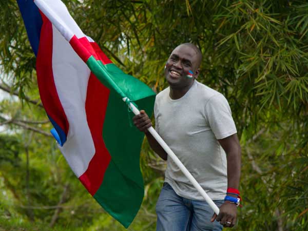 En el D�a de la Independencia de Cali, �nete a la celebraci�n e iza la bandera