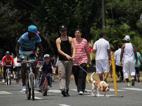 La  Ciclovida regres� con gran �xito a las Calles de Cali