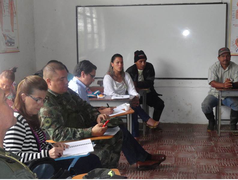 Secretaria de Gobierno atendi� quejas de Pe�as Blancas