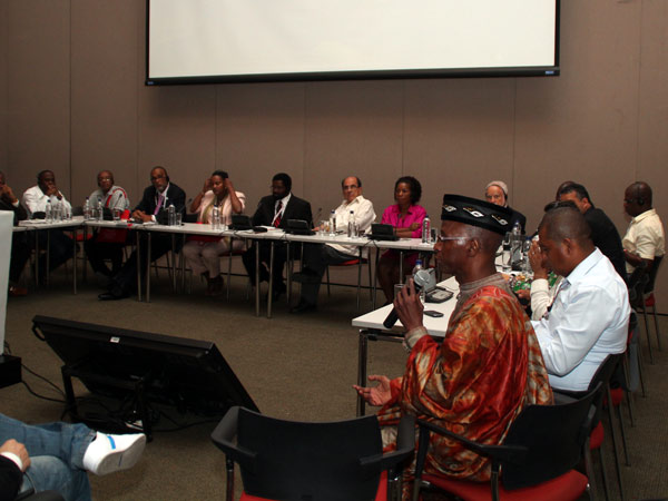 Afros crear�n organismo de instancia ante la ONU