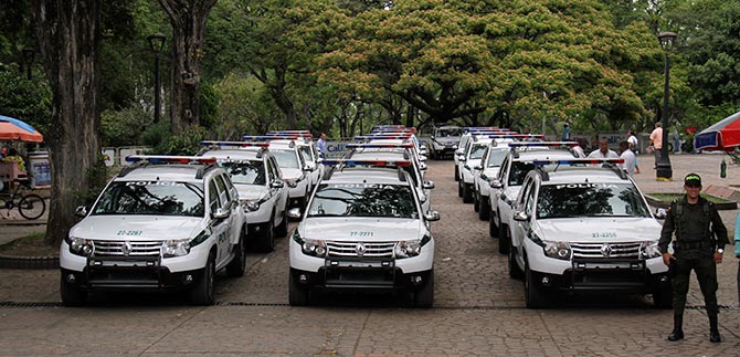 Alcald�a entrega equipo automotor al Batall�n de Polic�a Militar No.3