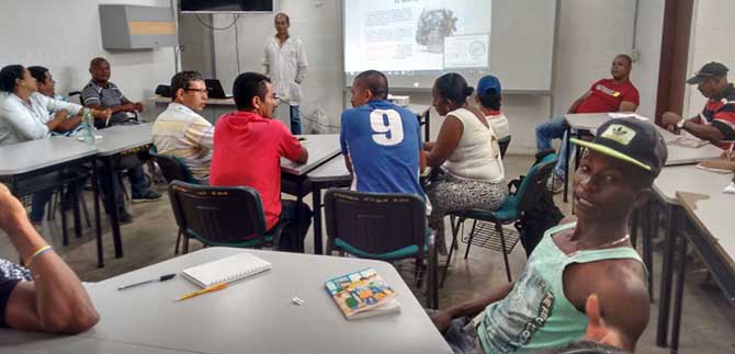 Alcald�a y SENA capacitan a los carretilleros de la ciudad