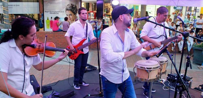 Ganador del Metr�polis prepara su primer trabajo musical