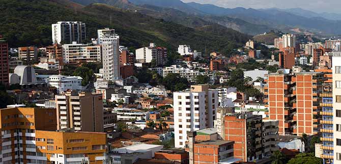 Alcalda y Comfandi, en conversatorio para promover innovacin y emprendimiento