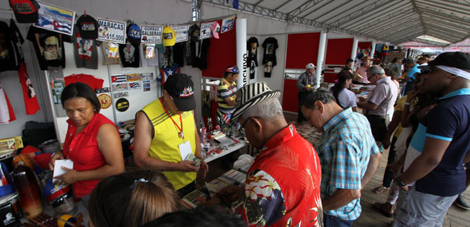 Cien coleccionistas participan del Encuentro de Melmanos en la 56 Feria de Cali