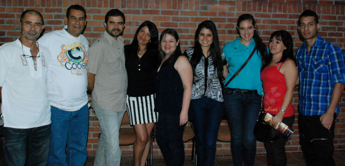 Caleos ovacionaron filme Punto Crtico