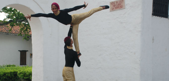 Contina concurso de salsa en la modalidad Hombre con Hombre