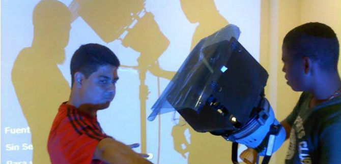 Presentan dos nuevos productos audiovisuales comunitarios