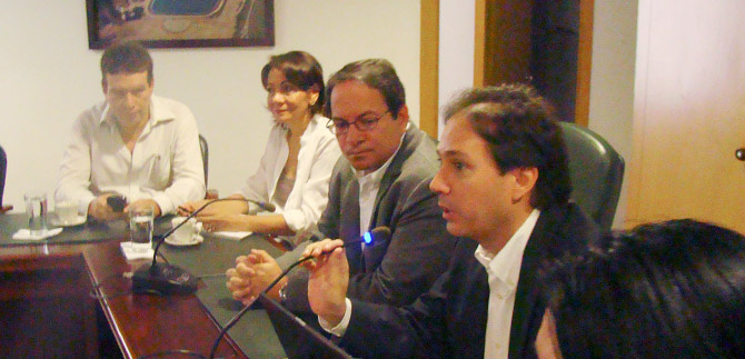 Primer encuentro entre Emcali  y el clster de tecnologas de la informacin