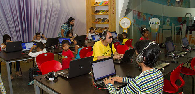 Puntos Vive Digital siguen trazando el rumbo de Cali como Ciudad Inteligente