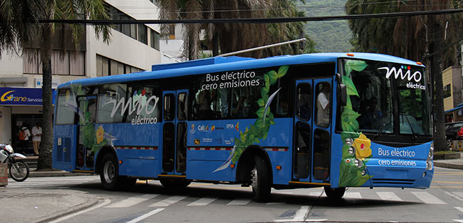 Bus elctrico con tecnologa limpia permitir a Cali proyectarse al mundo