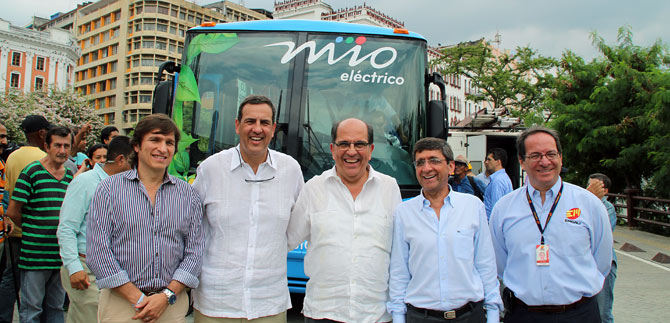 Prototipo de bus el�ctrico, con proyecciones internacionales