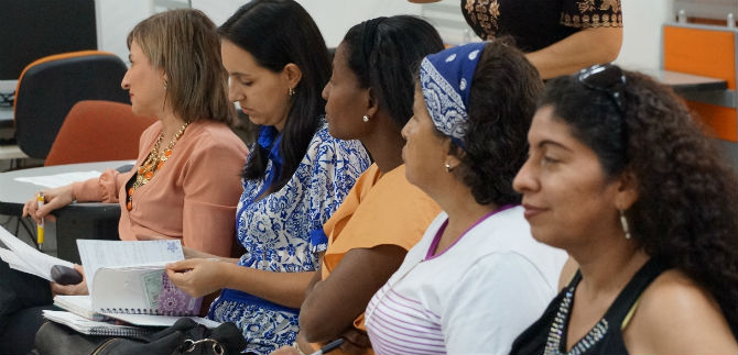 Padres y madres cabeza de familia de la Comuna 22 ser�n capacitados