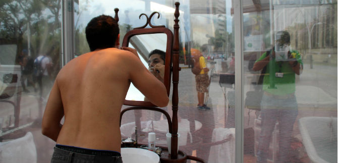 Presentan perfomance sobre el respeto, en el Paseo de la Avenida Colombia