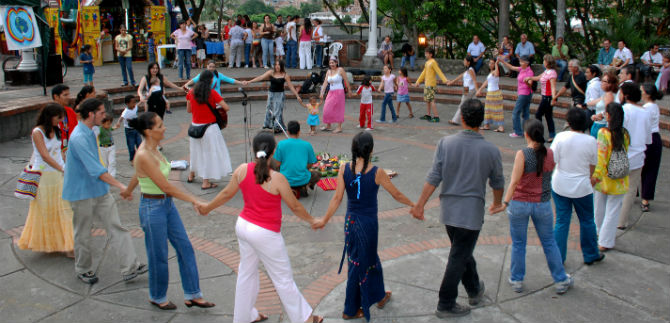 Durante todo este sbado remate del Festival indgena nti Raymi