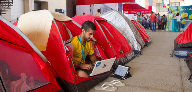 Visitantes internacionales reconocen que  Cali dio un batazo con el Campus Party 2014