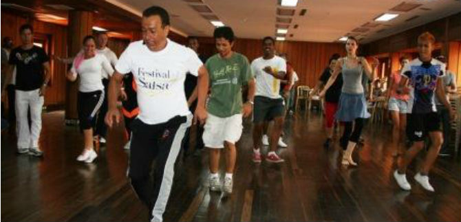 Mundial de Salsa arranca con taller a extranjeros expertos en urbanismo