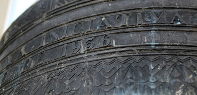 Campanas de la Ermita tienen esculpidos los ta�idos de la historia de Cali