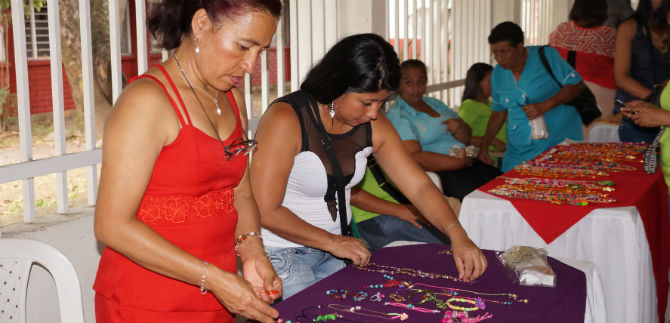 Convocan a mujeres de la Comuna 9 para iniciar capacitaci�n laboral