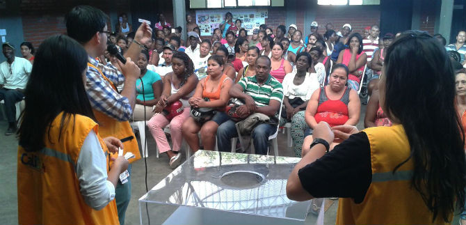 Vivienda est cumpliendo a habitantes de Brisas de un Nuevo Amanecer