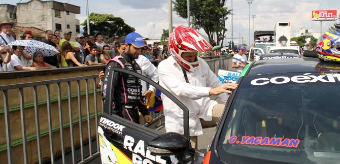 Alcalde Guerrero Velasco lider espectculo  de velocidad