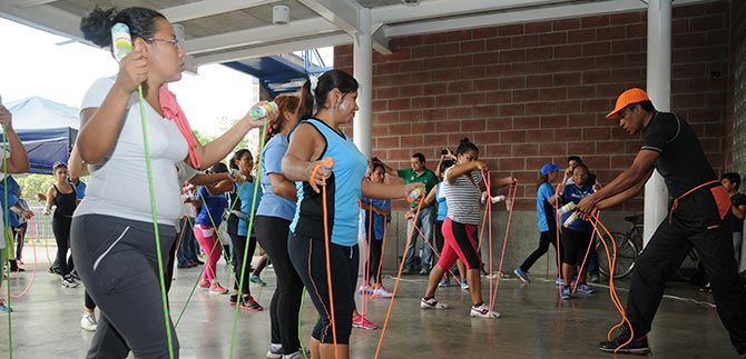 Secretar�a de Deporte desarrolla seis programas en la comuna 18