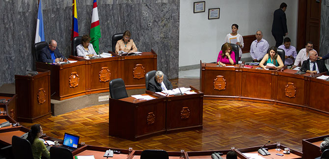 Cale�os podr�n ponerse al d�a en impuestos con la amnist�a tributaria