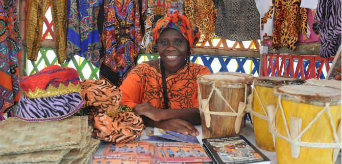 Artesanos cumplen selectivo para participar en el Petronio lvarez