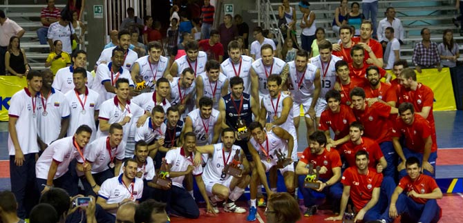 Con masiva asistencia culmin� el Torneo Clasificatorio de Voleibol Masculino en Cali