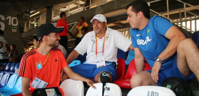 Los 550 j�venes voluntarios que apoyaron el mundial de atletismo se lucieron como anfitriones