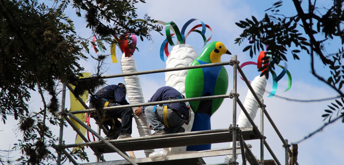 Maceta gigante es un nuevo sitio de encuentro en San Antonio; regalo de cumplea�os