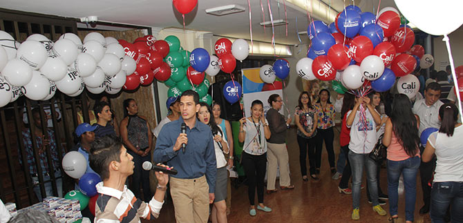 Desde muy temprano, caleos  celebran  el cumpleaos 479 de la Sultana del Valle