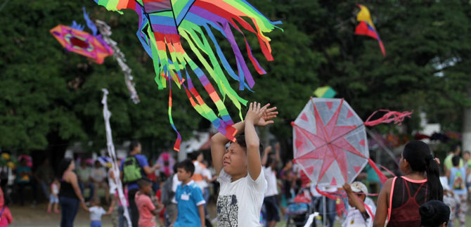 Festival de Cometas, Por los Valores Familiares, se toma la comuna 21
