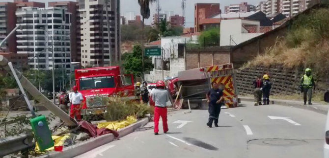 Alcalda de Cali se solidariza con bomberos que se lesionaron en accidente de trnsito