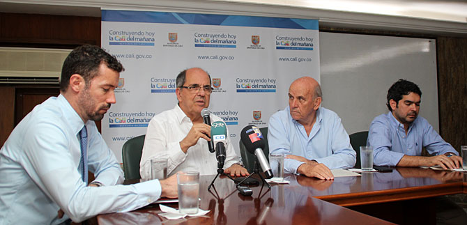 Guerrero y mandatario electo Maurice Armitage, se reunieron antes de iniciar empalme