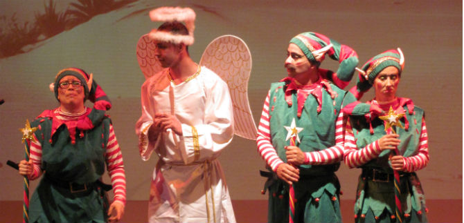 Notas de Navidad en Casa Comedia